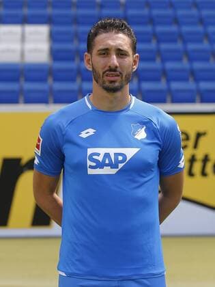 19 , TSG 1899 Hoffenheim . Porträttermin TSG 1899 Hoffenheim 2018-2019 . Sinsheim, GER, 25.07.2018 ,Fussball 1. Bundesliga 2018 2019 .