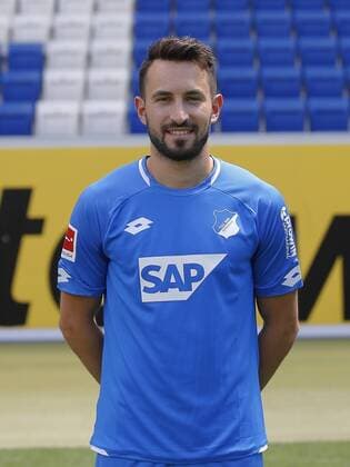 Lukas Rupp , TSG 1899 Hoffenheim . Porträttermin TSG 1899 Hoffenheim 2018-2019 . Sinsheim, GER, 25.07.2018 ,Fussball 1. Bundesliga 2018 2019 .