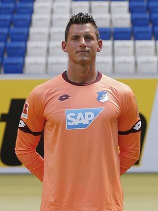 Alexander Stol , TSG 1899 Hoffenheim . Porträttermin TSG 1899 Hoffenheim 2018-2019 . Sinsheim, GER, 25.07.2018 ,Fussball 1. Bundesliga 2018 2019 .