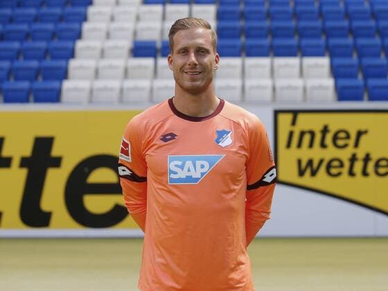 Oliver Baumann , TSG 1899 Hoffenheim . Porträttermin TSG 1899 Hoffenheim 2018-2019 . Sinsheim, GER, 25.07.2018 ,Fussball 1. Bundesliga 2018 2019 .