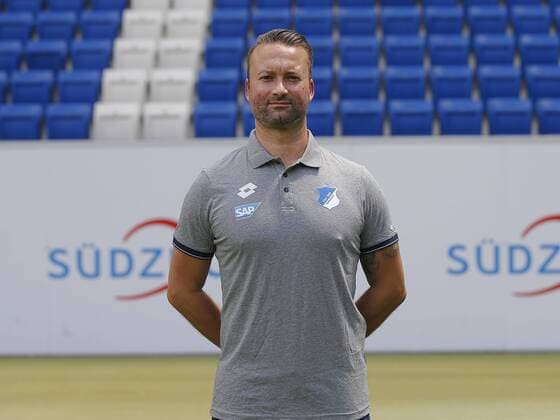 Physiotherapeut Dennis Wöhr , TSG 1899 Hoffenheim . Porträttermin TSG 1899 Hoffenheim 2018-2019 . Sinsheim, GER, 25.07.2018 ,Fussball 1. Bundesliga 2018 2019 .