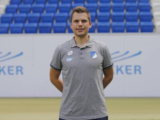 Physiotherapeut Manuel Kreuberger , TSG 1899 Hoffenheim . Porträttermin TSG 1899 Hoffenheim 2018-2019 . Sinsheim, GER, 25.07.2018 ,Fussball 1. Bundesliga 2018 2019 .
