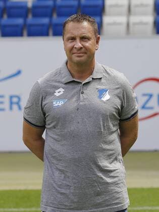 Mannschaftsarzt Ralph Kern , TSG 1899 Hoffenheim . Porträttermin TSG 1899 Hoffenheim 2018-2019 . Sinsheim, GER, 25.07.2018 ,Fussball 1. Bundesliga 2018 2019 .