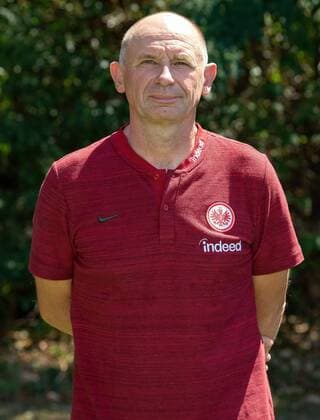 26.07.2018, xjhx, Fussball 1.Bundesliga, Eintracht Frankfurt Fototermin Saison 2018 2019 - Porträttermin 2018 2019 emspor, v.l. Igor Simonov (Materialwart Eintracht Frankfurt) Frankfurt am Main