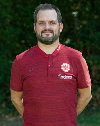 26.07.2018, xjhx, Fussball 1.Bundesliga, Eintracht Frankfurt Fototermin Saison 2018 2019 - Porträttermin 2018 2019 emspor, v.l. Dr. Wulf Schwietzer (Mannschaftsarzt Eintracht Frankfurt) Frankfurt am Main