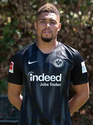 26.07.2018, xjhx, Fussball 1.Bundesliga, Eintracht Frankfurt Fototermin Saison 2018 2019 - Porträttermin 2018 2019 emspor, v.l. Simon Falette (Eintracht Frankfurt) Frankfurt am Main