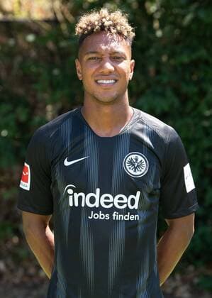26.07.2018, xjhx, Fussball 1.Bundesliga, Eintracht Frankfurt Fototermin Saison 2018 2019 - Porträttermin 2018 2019 emspor, v.l. Jonathan de Guzman (Eintracht Frankfurt) Frankfurt am Main