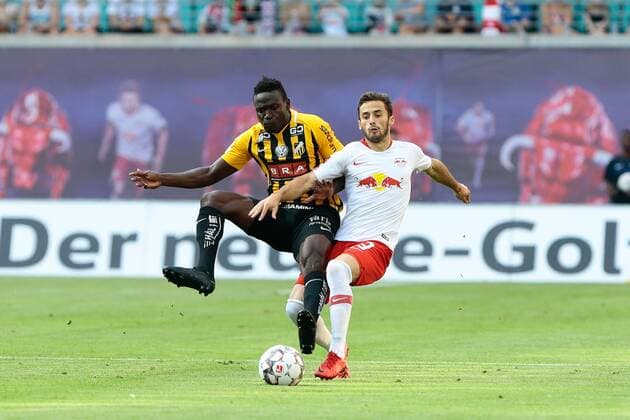 26.07.2018, xtgx, Fussball Europa League Qualifikation 2.Runde, RB Leipzig - BK Haecken emspor, v.l. Alhassan Kamara (Haecken, 9), Marcelo Saracchi (Leipzig, 3) Zweikampf, Duell, Kampf, tackle Leipzig