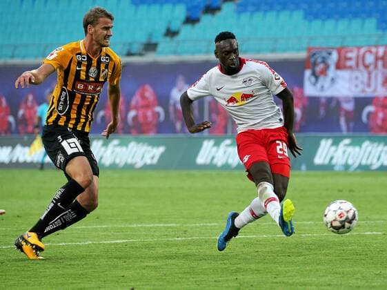 Leipzig, Germany 26.07.2018, 2. Qualifikationsrunde zur Europa Leaguel, RB Leipzig - BK Haecken, Tor zum 4:0, Johann Hamar (BKH) und Jean-Kevin Augustin (RBL) im Zweikampf ( DeFodi538
