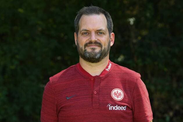 26.07.2018, xjhx, Fussball 1.Bundesliga, Eintracht Frankfurt Fototermin Saison 2018 2019, 1.BL, PortraÌˆttermin, Dr. Wulf Schwietzer (Mannschaftsarzt Eintracht Frankfurt) Frankfurt am Main