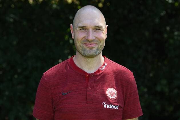 26.07.2018, xjhx, Fussball 1.Bundesliga, Eintracht Frankfurt Fototermin Saison 2018 2019, 1.BL, PortraÌˆttermin, Physiotherapeut Maik Liesbrock (Eintracht Frankfurt) Frankfurt am Main