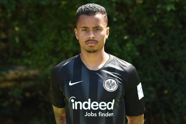 26.07.2018, xjhx, Fussball 1.Bundesliga, Eintracht Frankfurt Fototermin Saison 2018 2019, 1.BL, PortraÌˆttermin, Allan Souza (Eintracht Frankfurt) Frankfurt am Main