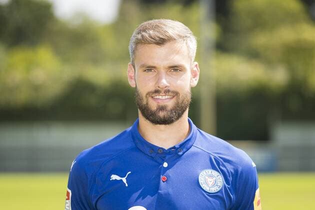 Stefan Thesker; KSV Holstein Kiel; 2.BL, PortraÌˆttermin 2018 2019. Kiel Schleswig-Holstein Germany CITTI FUSSBALL PARK Copyright: xAgentur54GradFelixxKoenigx