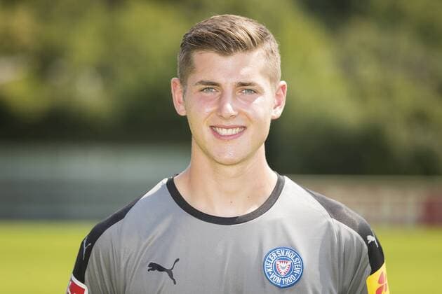Timon Weiner; KSV Holstein Kiel; 2.BL, PortraÌˆttermin 2018 2019. Kiel Schleswig-Holstein Germany CITTI FUSSBALL PARK Copyright: xAgentur54GradFelixxKoenigx