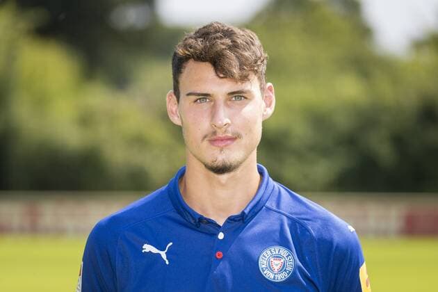 Janni Serra; KSV Holstein Kiel; 2.BL, PortraÌˆttermin 2018 2019. Kiel Schleswig-Holstein Germany CITTI FUSSBALL PARK Copyright: xAgentur54GradFelixxKoenigx