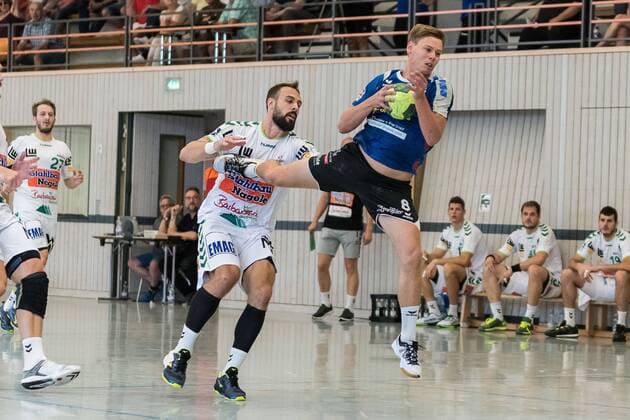 Tim Kneule (Frisch Auf Goeppingen 04), Marc Breckel (VfL Pfullingen 08), FRISCH AUF! Goeppingen vs. VfL Pfullingen , 24. Sparkassen-Cup , Handballl, DKB, Herren, 1.Bundesliga, 3.Liga, Saison 18 19, GER, 27.07.2018, FRISCH AUF! Goeppingen vs. VfL Pfullingen , 24. Sparkassen-Cup , Handballl, DKB, Herren, 1.Bundesliga, 3.Liga, Saison 18 19, GER, 27.07.2018 Altensteig Copyright: xEIBNER WolfgangxFrankx EP_WFK
