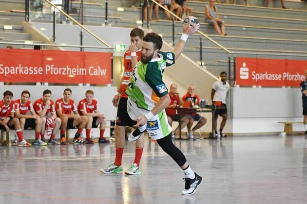 Maximilian Holst (HSG Wetzlar) bei einem Angriff, Sparkassen-Cup Altensteig, TSV Altensteig vs. HSG Wetzlar, Handball, 27.07.2018, Sparkassen-Cup Altensteig, TSV Altensteig vs. HSG Wetzlar, Handball, 27.07.2018, Altensteig Copyright: xEIBNER Florian_Schustx EP_SCHUST