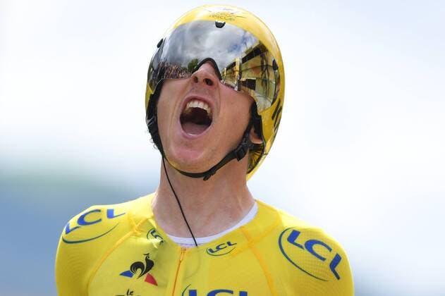 Sport Themen der Woche KW30 Sport Bilder des Tages British Geraint Thomas of Team Sky wearing the yellow jersey of leader in the overall ranking celebrates after the 20th stage of the 105th edition of the Tour de France cycling race, a 31km individual time trial from Saint-Pee-sur-Nivelle to Espelette, France, Saturday 28 July 2018. This year s Tour de France takes place from July 7th to July 29th. DAVIDxSTOCKMAN  x05393806x