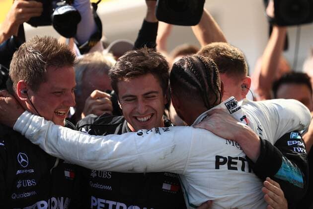 29th July 2018, Hungaroring, Mogyorod, Hungary; Hungarian Formula One Grand Prix, race day; Mercedes AMG Petronas Motorsport, Lewis Hamilton takes the win and celebrates with his team in parc ferme  ActionPlus12051630 Octane