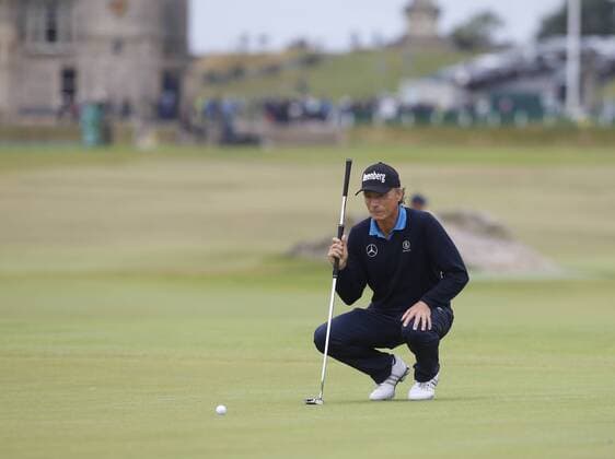 29th July 2018, Old Course at St Andrews, St Andrews, Scotland; The 2018 Senior Open Golf Championships, 4th round; Runner up Bernhard Langer (GER) lines up his putt on the 17th green  ActionPlus12051770 AlanxMartin