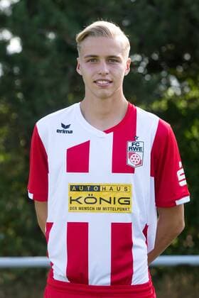 Erfurt , 010818 , Fussball Regionalliga FC Rot Weiss Erfurt , Portraittermin , Im Bild: Ben-Luca Moritz