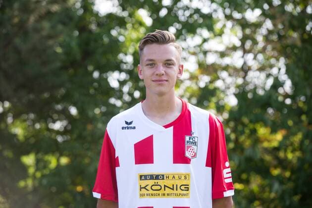 Erfurt , 010818 , Fussball Regionalliga FC Rot Weiss Erfurt , Portraittermin , Im Bild: Till - Linus Schwarz