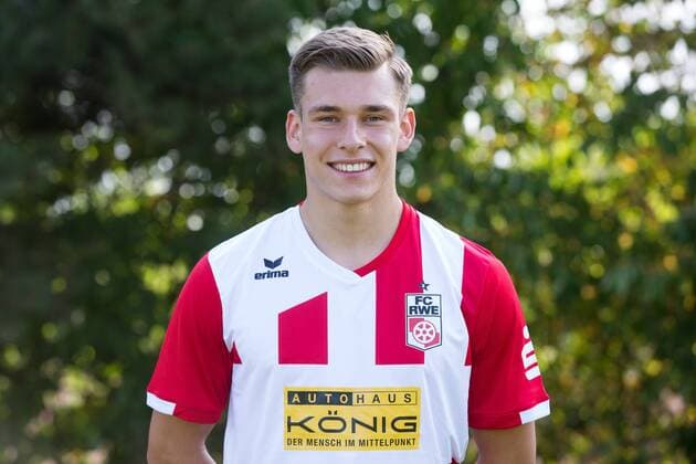 Erfurt , 010818 , Fussball Regionalliga FC Rot Weiss Erfurt , Portraittermin , Im Bild: Marius Wegmann