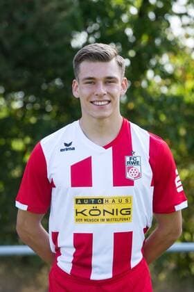 Erfurt , 010818 , Fussball Regionalliga FC Rot Weiss Erfurt , Portraittermin , Im Bild: Marius Wegmann