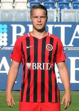 31.07.2018, xxxx, Fussball 3.Liga, SV Wehen Wiesbaden Fototermin 2018 - Porträttermin 2018 2019 emspor, v.l. Neuzugang Niklas Schmidt (SV Wehen Wiesbaden) Wiesbaden