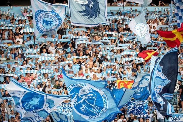 180801 Fans of Malmö FF prior to the UEFA Champions League qualifying match between Malmö FF and Cluj on August 1, 2018 in Malmö. Photo: Ludvig Thunman BILDBYRAN kod LT 35511 Copyright: LUDVIGxTHUNMAN BB180801LT002