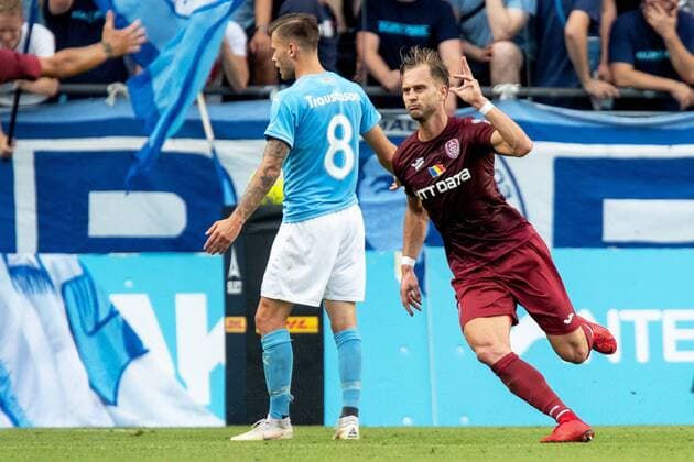 180801 Ciprian Deac of Cluj celebrates after scoring 0-1 during the UEFA Champions League qualifying match between Malmö FF and Cluj on August 1, 2018 in Malmö. Photo: Mathilda Ahlberg BILDBYRAN Cop 178 Copyright: MATHILDAxAHLBERG BB180801MA016