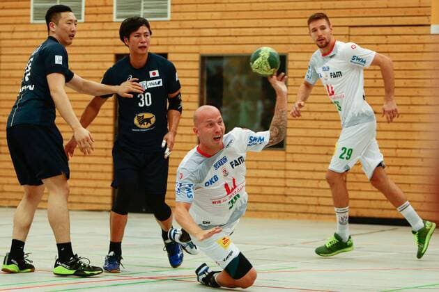 01.08.2018, xtgx, Handball Testspiel, SC Magdeburg - Japan, emspor, v.l. Robert Weber (Magdeburg, 28) wirft Tor, Torschütze, erzielt Tor, Treffer, scores the goal Beetzendorf
