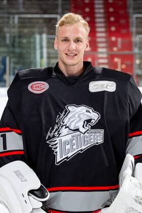 01.08.2018 - Eishockey - Saison 2018 2019 - DEL - Pressetermin: Thomas Sabo Ice Tigers Icetigers Nürnberg Portraits - ThHa - Niklas Treutle (31, Thomas Sabo Ice Tigers ) - Portrait, Einzelbild