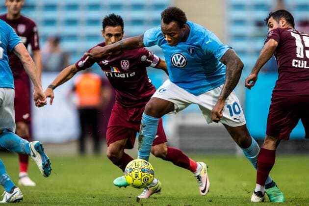 180801 Carlos Strandberg of Malmö FF during the UEFA Champions League qualifying match between Malmö FF and Cluj on August 1, 2018 in Malmö. Photo: Mathilda Ahlberg BILDBYRN Cop 178 Copyright: MATHILDAxAHLBERG BB180801MA078