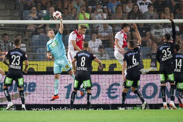 SOCCER - UEFA CL quali, Sturm vs Ajax GRAZ,AUSTRIA,01.AUG.18 - SOCCER - UEFA Champions League qualification, SK Sturm Graz vs AFC Ajax Amsterdam. Image shows Lukas Spendlhofer, Joerg Siebenhandl (Sturm), Matthijy de Ligt (Ajax), Sandi Lovric (Sturm), Nico Tagliafico (Ajax), Markus Lackner and Dario Maresic (Sturm). GEPAxpictures xChristianxWalgram