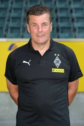 Fußball, Borussia Mönchengladbach Porträttermin Cheftrainer Dieter Hecking ; VfL Borussia Mönchengladbach; 1. BL, 2018 2019