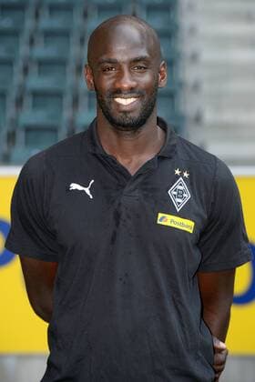 Fußball, Borussia Mönchengladbach Porträttermin Trainer Übergangsbereich Otto Addo; VfL Borussia Mönchengladbach; 1. BL, 2018 2019