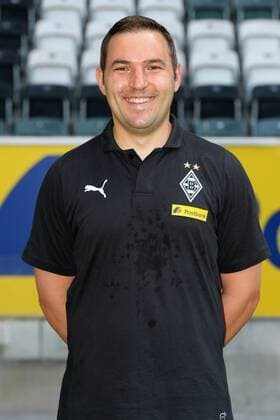 Fußball, Borussia Mönchengladbach Porträttermin Mannschaftsarzt Dr. Ralf Doyscher; VfL Borussia Mönchengladbach; 1. BL, 2018 2019