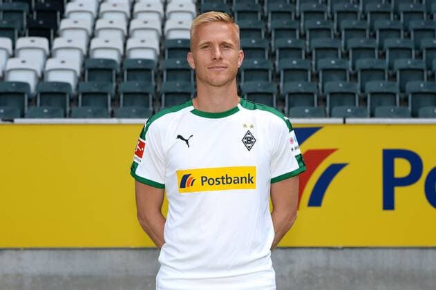 Fußball, Borussia Mönchengladbach Porträttermin Oscar Wendt; VfL Borussia Mönchengladbach; 1. BL, 2018 2019