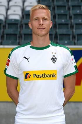 Fußball, Borussia Mönchengladbach Porträttermin Oscar Wendt; VfL Borussia Mönchengladbach; 1. BL, 2018 2019