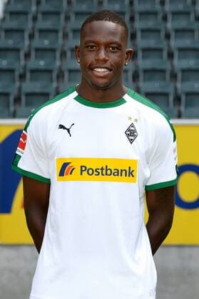 Fußball, Borussia Mönchengladbach Porträttermin Denis Zakaria; VfL Borussia Mönchengladbach; 1. BL, 2018 2019