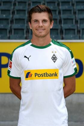 Fußball, Borussia Mönchengladbach Porträttermin Jonas Hofmann; VfL Borussia Mönchengladbach; 1. BL, 2018 2019