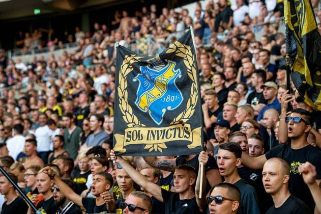 180802 Fans of AIK prior to the UEFA Europa League qualifying match between AIK and Nordsjälland on August 2, 2018 in Stockholm. Copyright: JONATHANxNÄCKSTRAND BB180802JN014