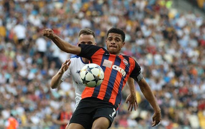 August 3, 2018 - Kiev, Ukraine - Shakhtar s Tyson controls the ball during during the match of the Ukrainian Football Championship between Dynamo Kiev and Shakhtar Donetsk at the Olympic stadium in Kiev. Ukraine, Friday, August 3, 2018 According to the authoritative edition of Sky Sports, the Italian Roma is interested in the captain of the Shakhtar Donetsk. Dynamo Kyiv v Shakhtar Donetsk - Ukrainian Football Championship  - ZUMAn230 20180803_zaa_n230_151 Copyright: xDanilxShamkinx