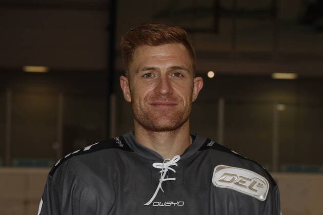 offizielles Mannschaftsfoto der Koelner Haie, 04.08.2018 Alexander Sulzer (Koelner Haie, 52); offizielles Mannschaftsfoto Portrait der Koelner Haie am 04.08.2018 in der Trainingshalle K2 in Koeln (Deutschland).