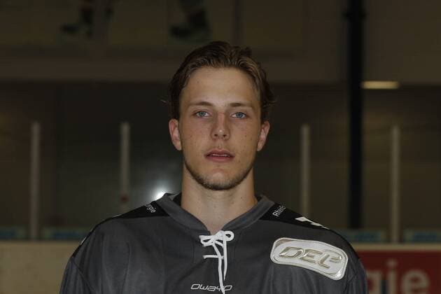 offizielles Mannschaftsfoto der Koelner Haie, 04.08.2018 Dani Bindels (Koelner Haie, 37); offizielles Mannschaftsfoto Portrait der Koelner Haie am 04.08.2018 in der Trainingshalle K2 in Koeln (Deutschland).