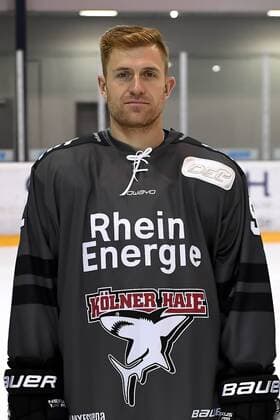 Eishockey DEL Mannschaftsfoto und Spielerportraits Kölner Haie Koelns Alexander Sulzer (Nr.52)