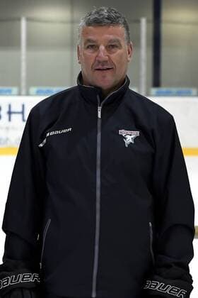 Eishockey DEL Mannschaftsfoto und Spielerportraits Kölner Haie Koelns Co-Trainer Greg Thomson