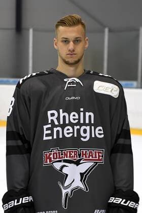 Eishockey DEL Mannschaftsfoto und Spielerportraits Kölner Haie Koelns Lucas Dumont (Nr.13)