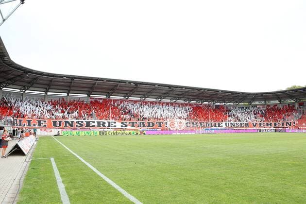 choreografie der halle fams Hallescher FC vs Fortuna Koeln Hallescher FC vs Fortuna Koeln, Fussballball, 3. Liiga, Saison 2018 2019, 04.08.2018 Halle Copyright: xEIBNER MichaelxTaegerx EP_MTR